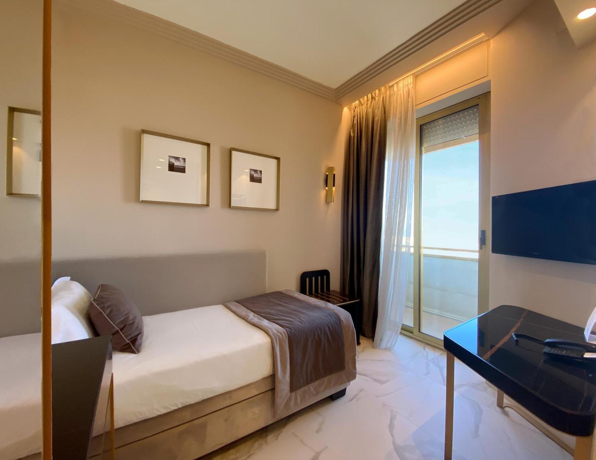 Hotel Ambasciatori Rimini Room photo